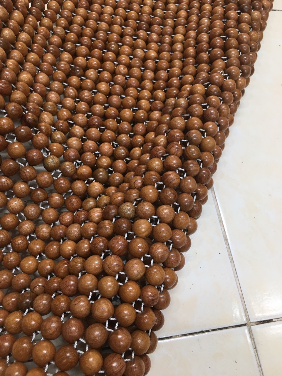 Combo 2 Đệm lót ghế xe ô tô hạt gỗ hương mộc 12ly - hình thật