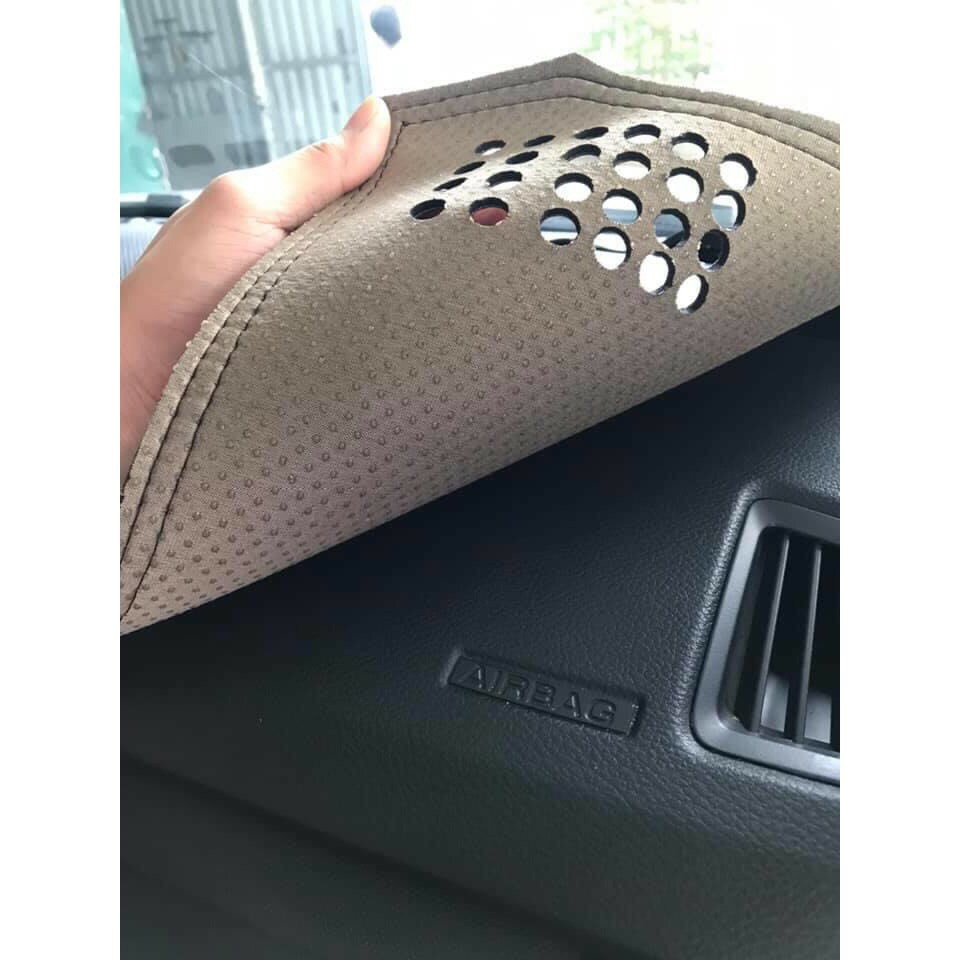 Thảm da Taplo KIA Cerato 2019 2020 2021 vân Carbon cao cấp
