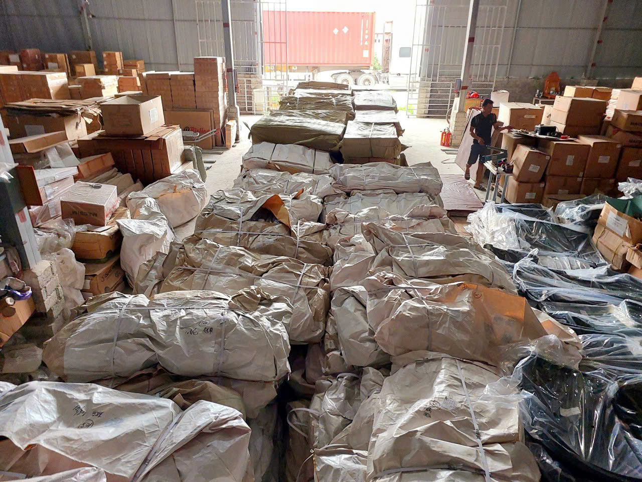 Thảm lót sàn xe ô tô MG HS 2018 - nay qd Nhãn hiệu Macsim chất liệu nhựa TPV cao cấp màu đen