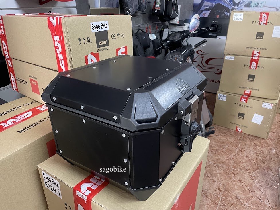 Thùng givi MTB45B Monte bianco - Thùng nhôm 45 lit của givi, bảo hành chính hãng 2 năm