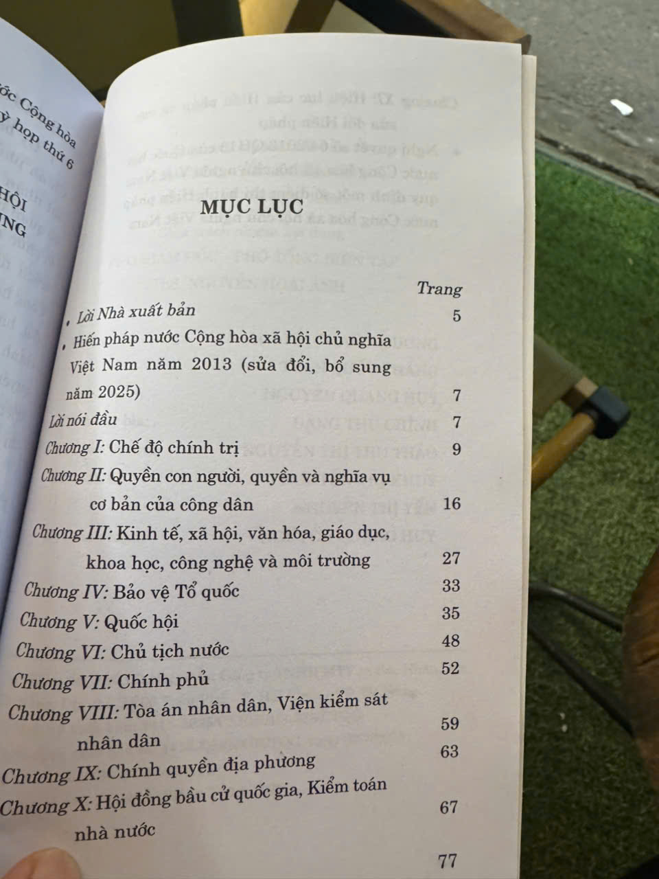HIẾN PHÁP NƯỚC CỘNG HOÀ XÃ HỘI CHỦ NGHĨA VIỆT NAM NĂM 2013 (Sửa đổi, bổ sung năm 2025) – NXB Chính trị quốc gia sự thật
