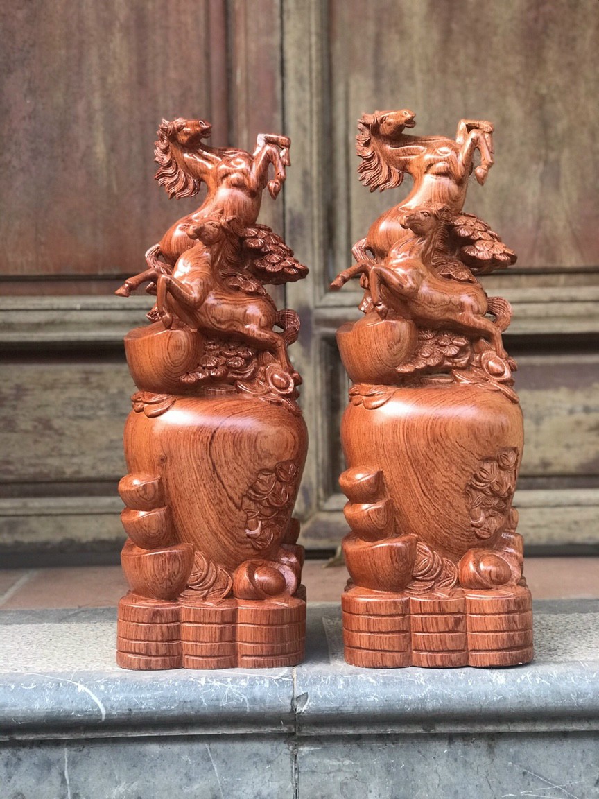 Tượng con ngựa song mã uyên ương bằng gỗ hương đá kt cao 50×22×15cm