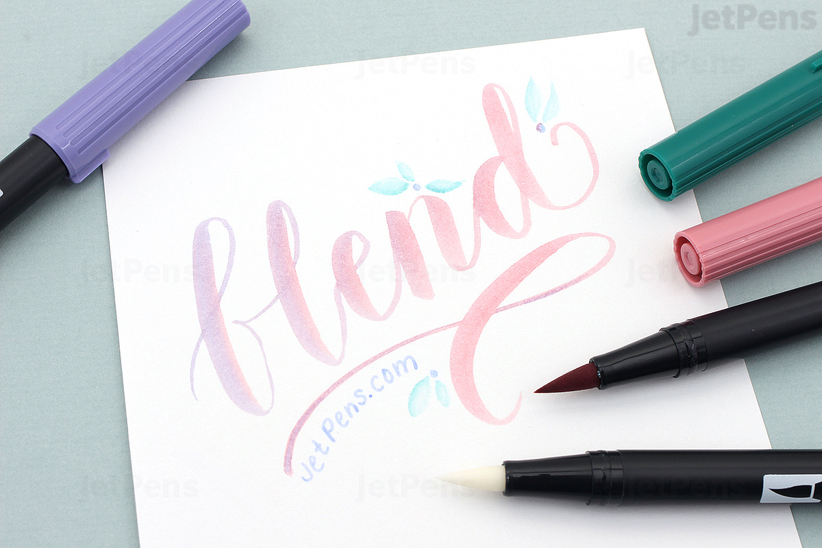 Bút lông cọ hai đầu Tombow ABT Dual Brush Pen - Brush/ Bullet - Chinese Red (856)