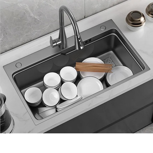 Chậu rửa bát 1 hố Valenza 7846 inox 304 nano đen dày 3li kèm bộ xả ngăn mùi, khay inox, rổ lỗ inox-Hàng chính hãng