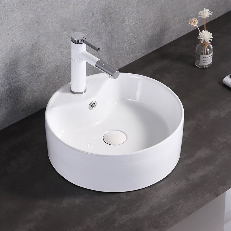 Vòi rửa mặt, Lavabo đa năng nóng lạnh thân thấp trắng đầu xoay 360 độ GR 7011B (đẹp, sang trọng, lịch sự, quý phái, tinh tế)