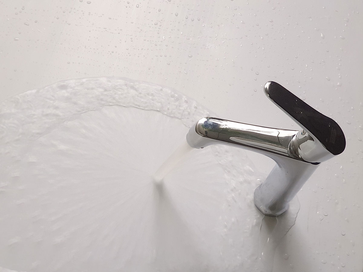 Vòi Lavabo nóng lạnh Đồng mạ Chrome Eurolife EL-7002 (Trắng bạc)