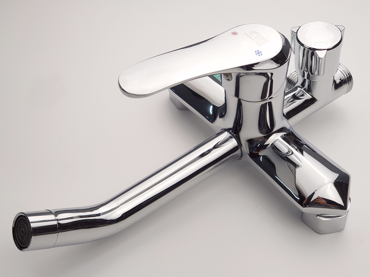 Cây sen nóng lạnh Đồng mạ Chrome Eurolife EL-S922 (Trắng bạc).