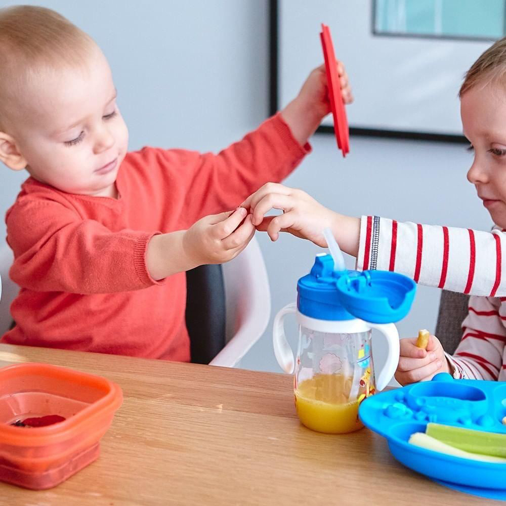 Bình uống nước có ống hút cho bé Tritan Marcus & Marcus, từ 12 tháng - Lucas