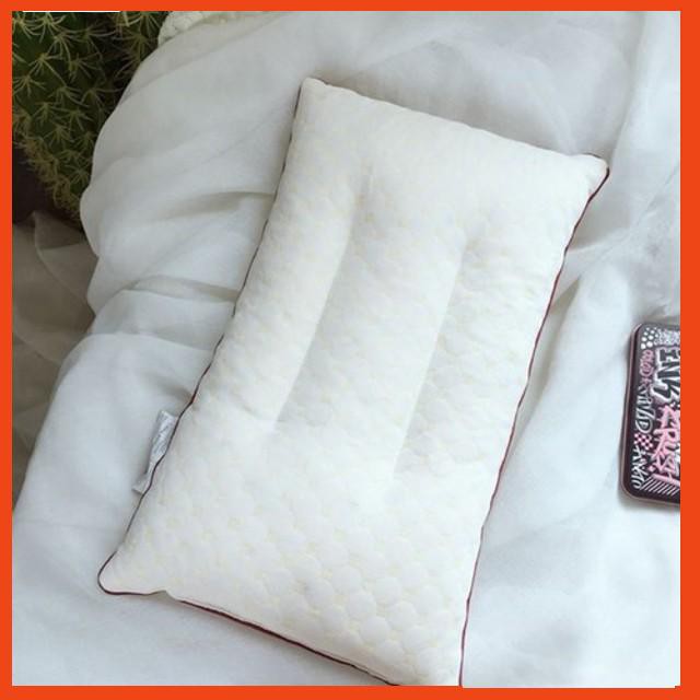 Gối cao su non giúp bé chống méo đầu, chống ngạt, kích thước 30x50cm- vỏ gối họa tiết dễ thương, giao ngẫu nhiên