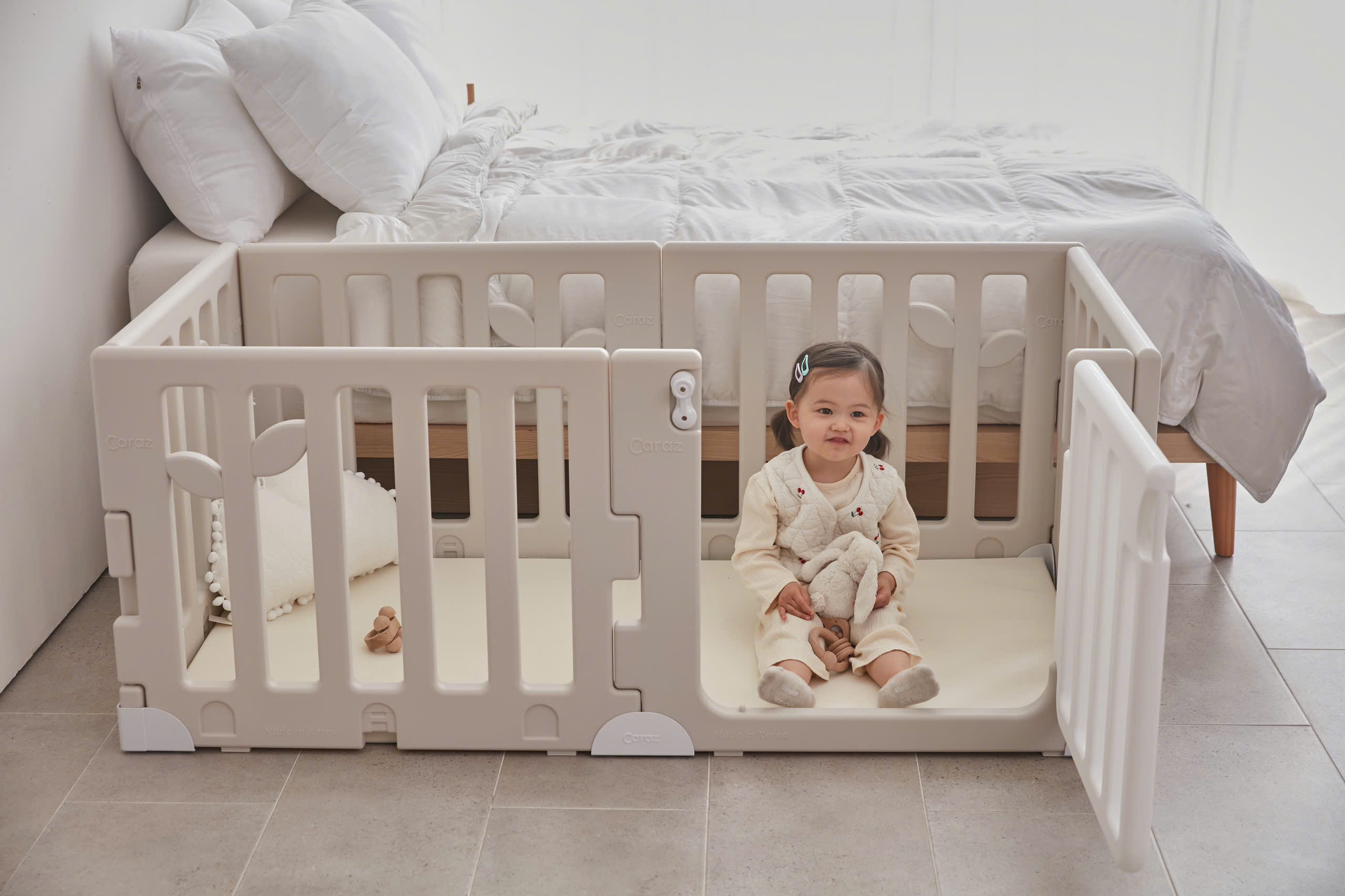 Leaf Babyroom Circle - Hàng rào chắn / Quây cũi nhựa kiểu dáng hình chiếc lá bảo vệ an toàn cho bé Sản Xuất tại Hàn Quốc