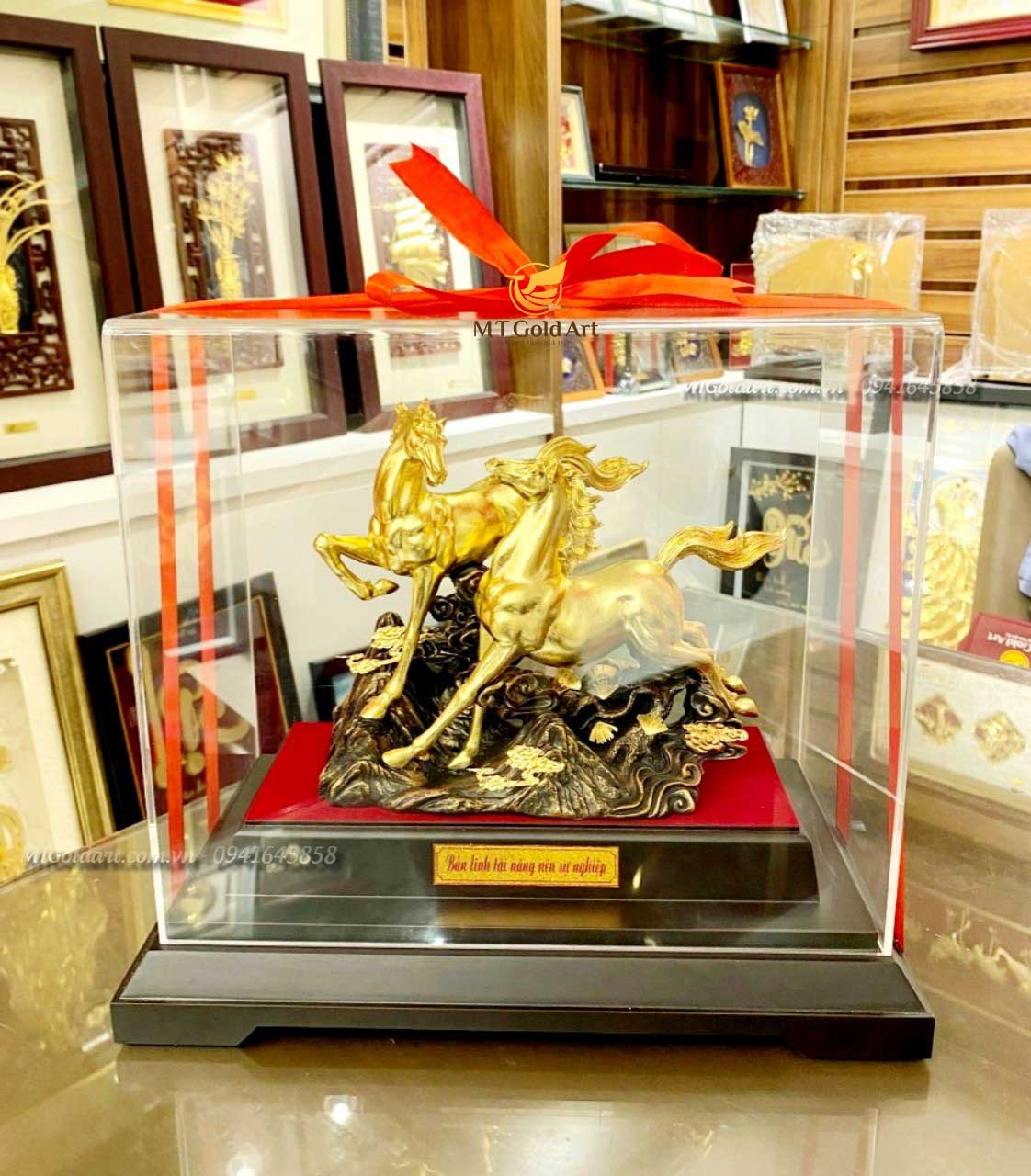 Tượng ngựa dát vàng 24k(32x30x20cm) MT Gold Art- Hàng chính hãng, quà tặng sếp, đối tác, khách hàng vip, trang trí nhà cửa, để bàn làm việc