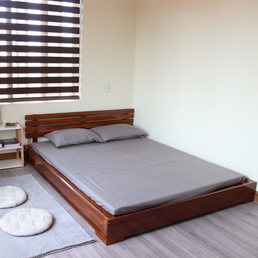 Giường ngủ gỗ CT12 Tundo màu vàng nâu