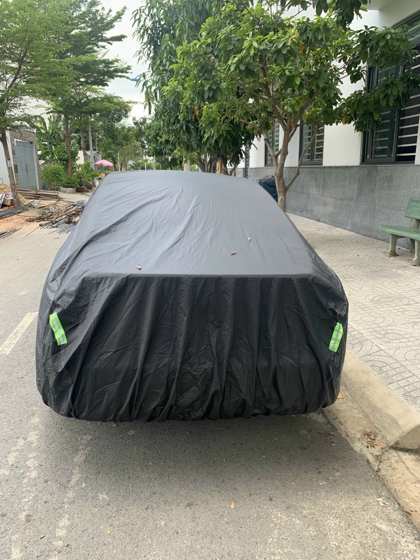 Bạt phủ ô tô Mazda 6 chất liệu Polyester - màu đen cao cấp MACSIM