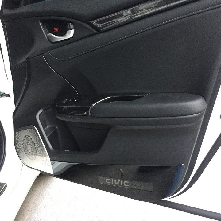 Ốp chống xước Tapli, Táp li cánh cửa xe Honda Civic 2016- 2021 - Mẫu vân titan cao cấp- giá 1 bộ