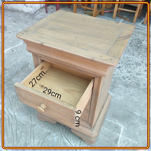 Tủ đầu giường 3 ngăn kéo Tundo 50 x 42 x 70 cm