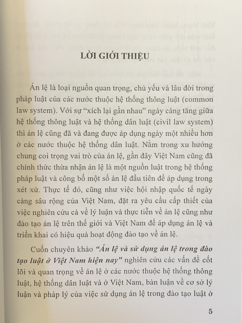 Án lệ và sử dụng án lệ trong đào tạo luật ở Việt Nam hiện nay