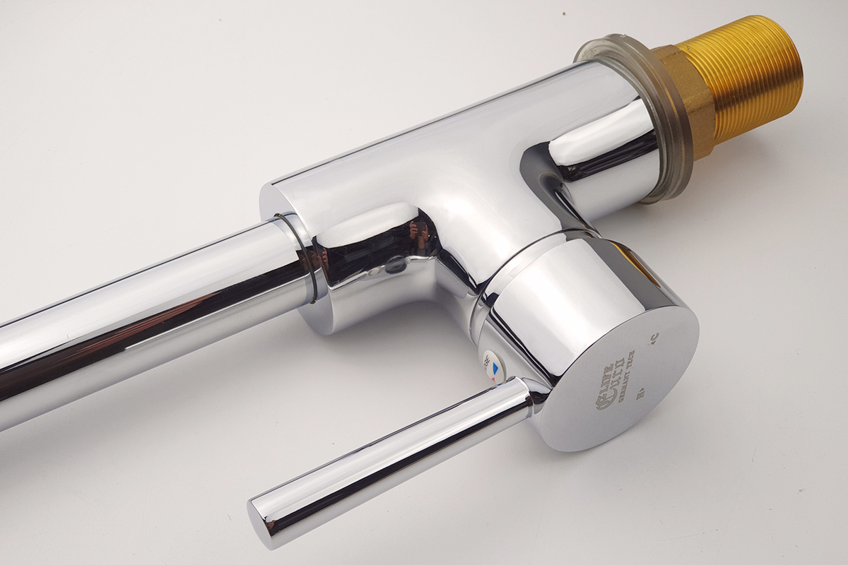 Vòi rửa chén nóng lạnh Đồng mạ Chrome Eurolife EL-KM01 (Trắng bạc)