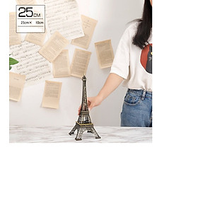 Tháp Eiffel bằng thép không gỉ dùng để trang trí nhà cửa...