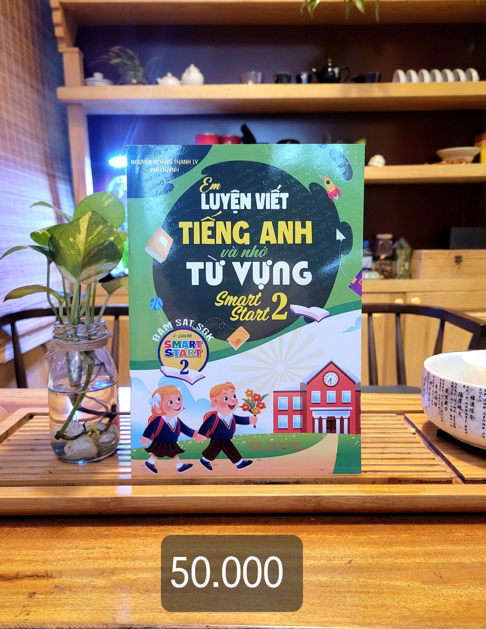 Sách - Em Luyện Viết Tiếng Anh Và Nhớ Từ Vựng Smart Star 2