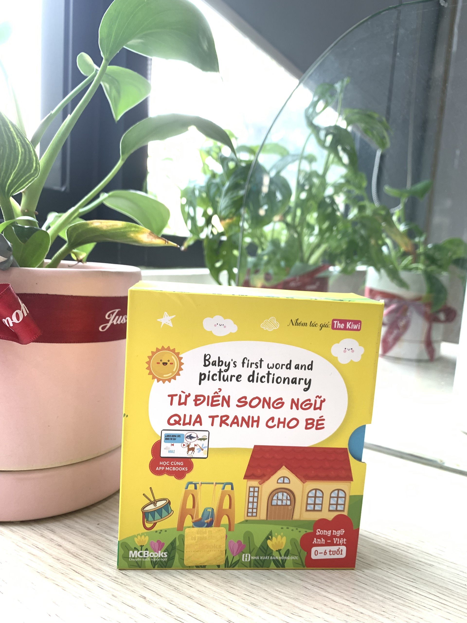 Từ điển song ngữ qua tranh cho bé - Baby