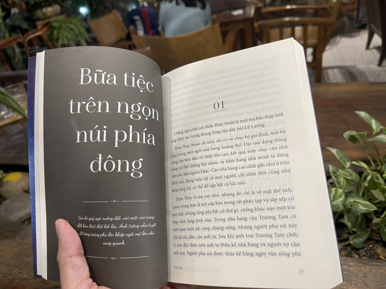 (Combo 2 cuốn) MUỐI – Sự Hồi Sinh Nơi Sâu Thẳm Vụn Vỡ & ĐAU - Sự Cứu Rỗi Nơi Tận Cùng Đau Thương - Tôn Tần – Từ Bích Diệp dịch - AZ Việt Nam - NXB Bản Thanh Niên