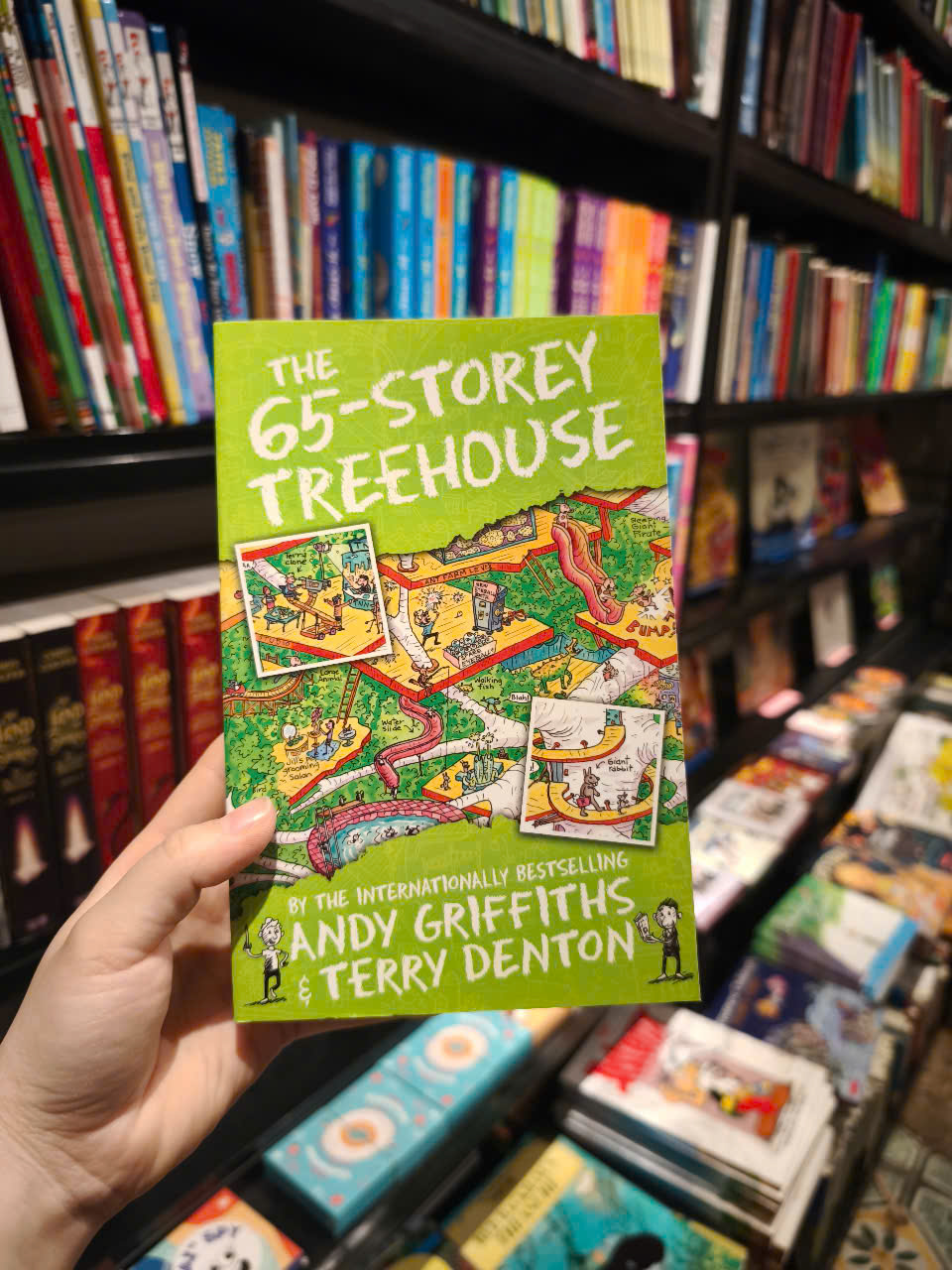 Sách - The 65-Storey Treehouse by Andy Griffiths - Sách tiếng anh bằng tiếng anh