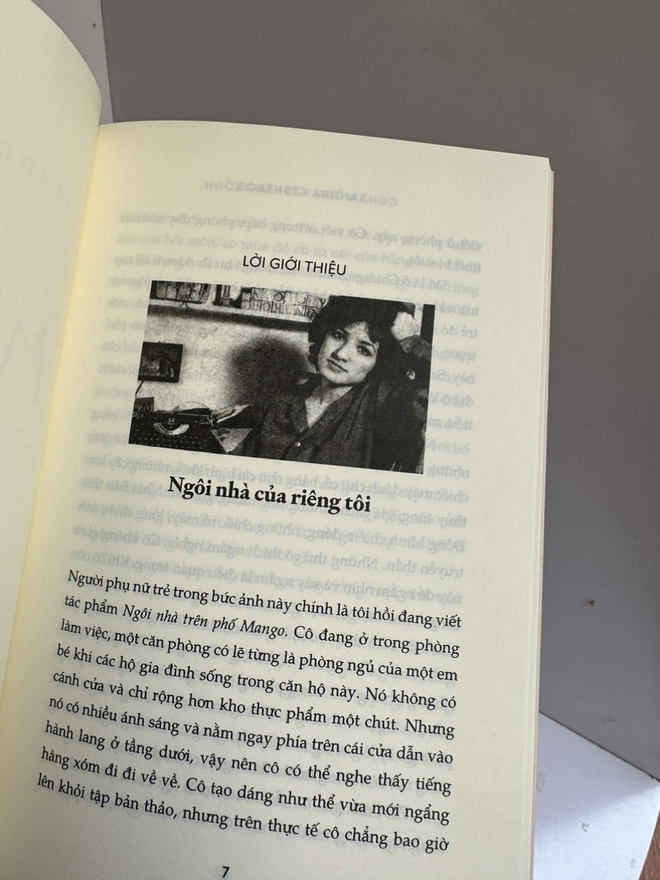 NGÔI NHÀ TRÊN PHỐ MANGO - Sandra Cisneros – Nguyễn Bích Lan & Hoàng Thục Anh dịch – Nhã Nam – NXB Văn Học