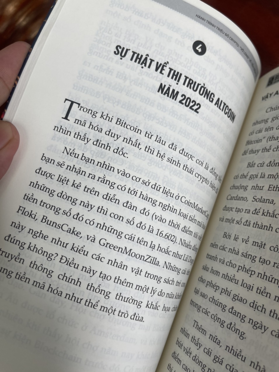 HÀNH TRÌNH TRIỆU ĐÔ CRYPTO: “Vỡ lòng” về tiền điện tử – Freeman Publication – Quế Chi dịch – Bizbooks – NXB Hồng Đức (Bìa mềm)