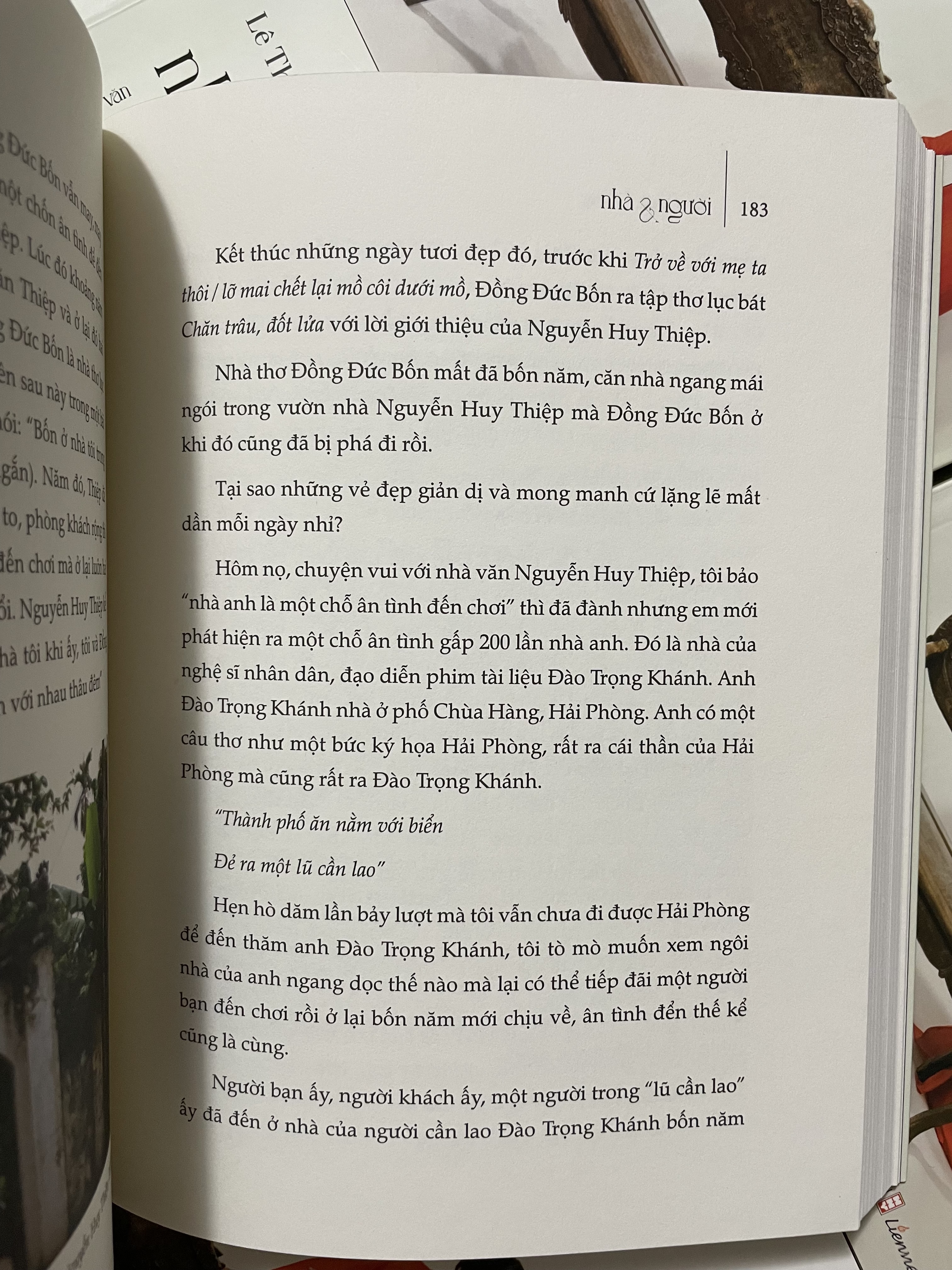 Nhà & Người (Hoạ sĩ Lê Thiết Cương)