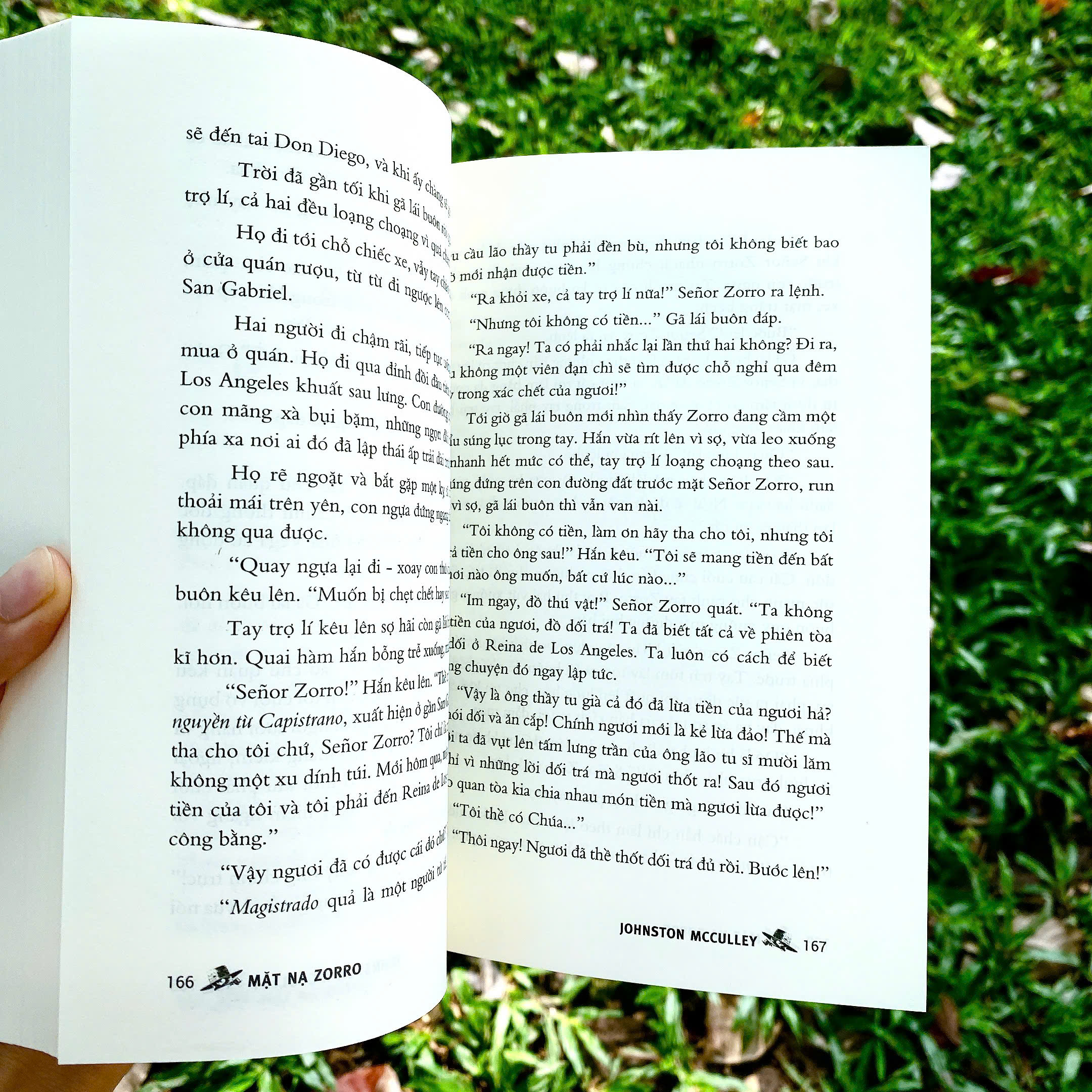 Sách Tiểu Thuyết Trinh Thám - Mặt Nạ Zorro (Johnston McCulley) - Phuc Minh Books