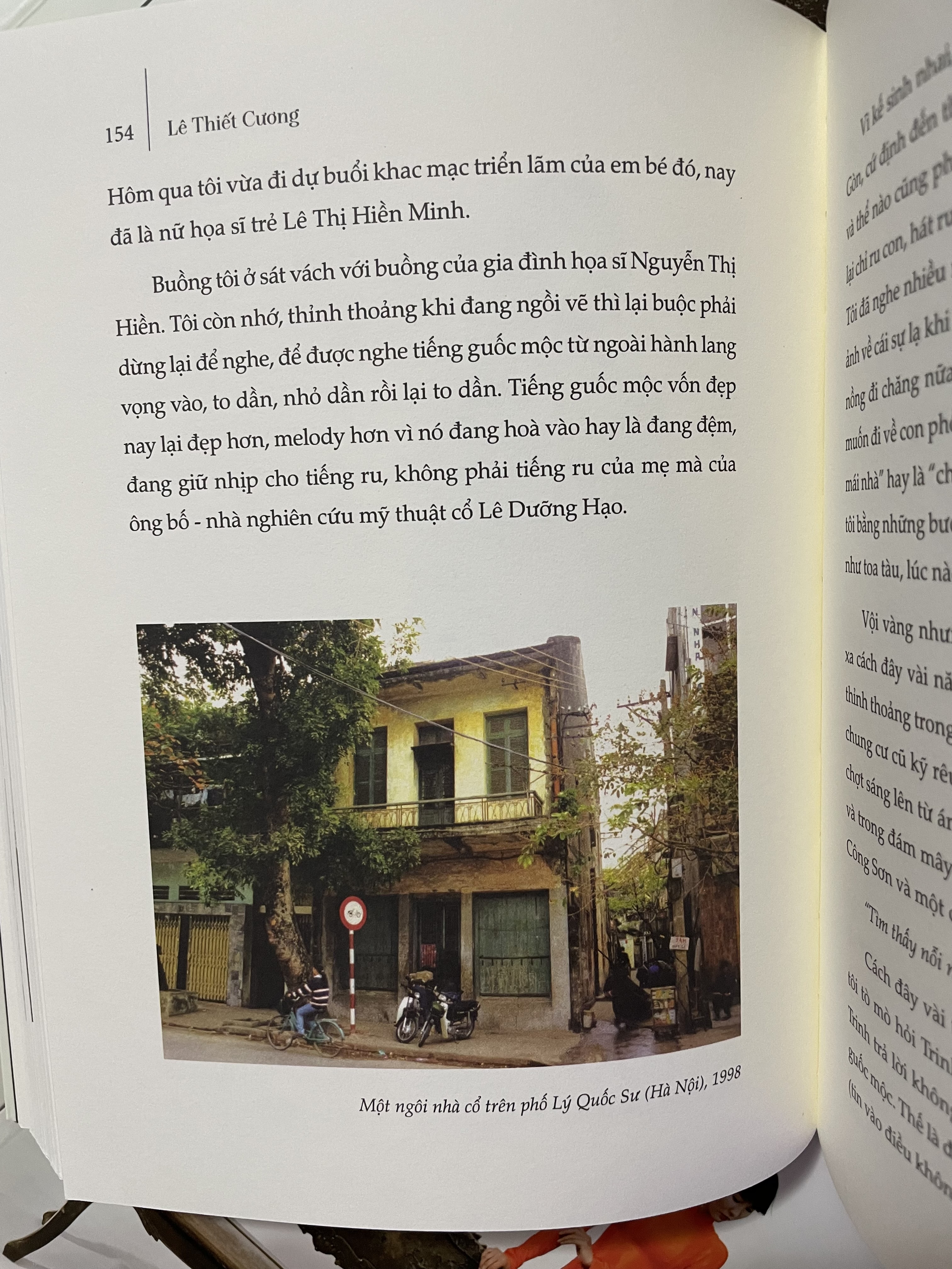 Nhà & Người (Hoạ sĩ Lê Thiết Cương)