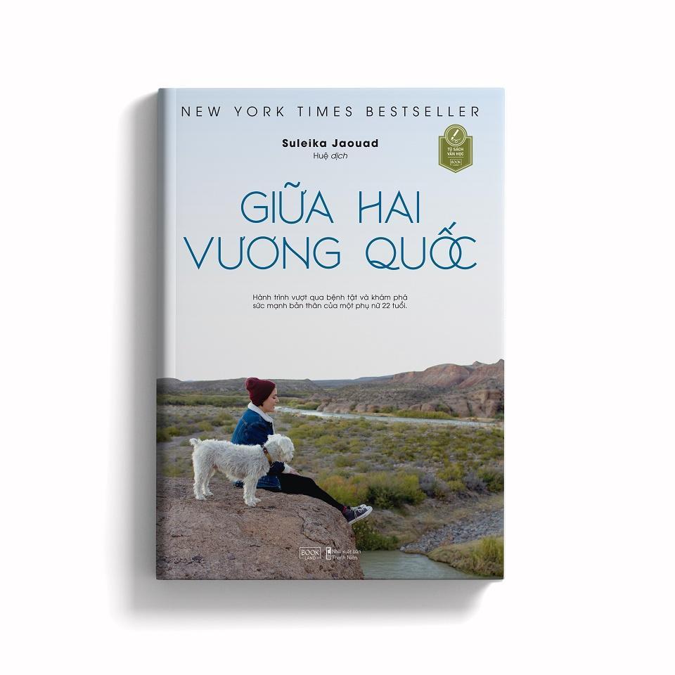 Sách - Giữa Hai Vương Quốc - AZ Việt Nam