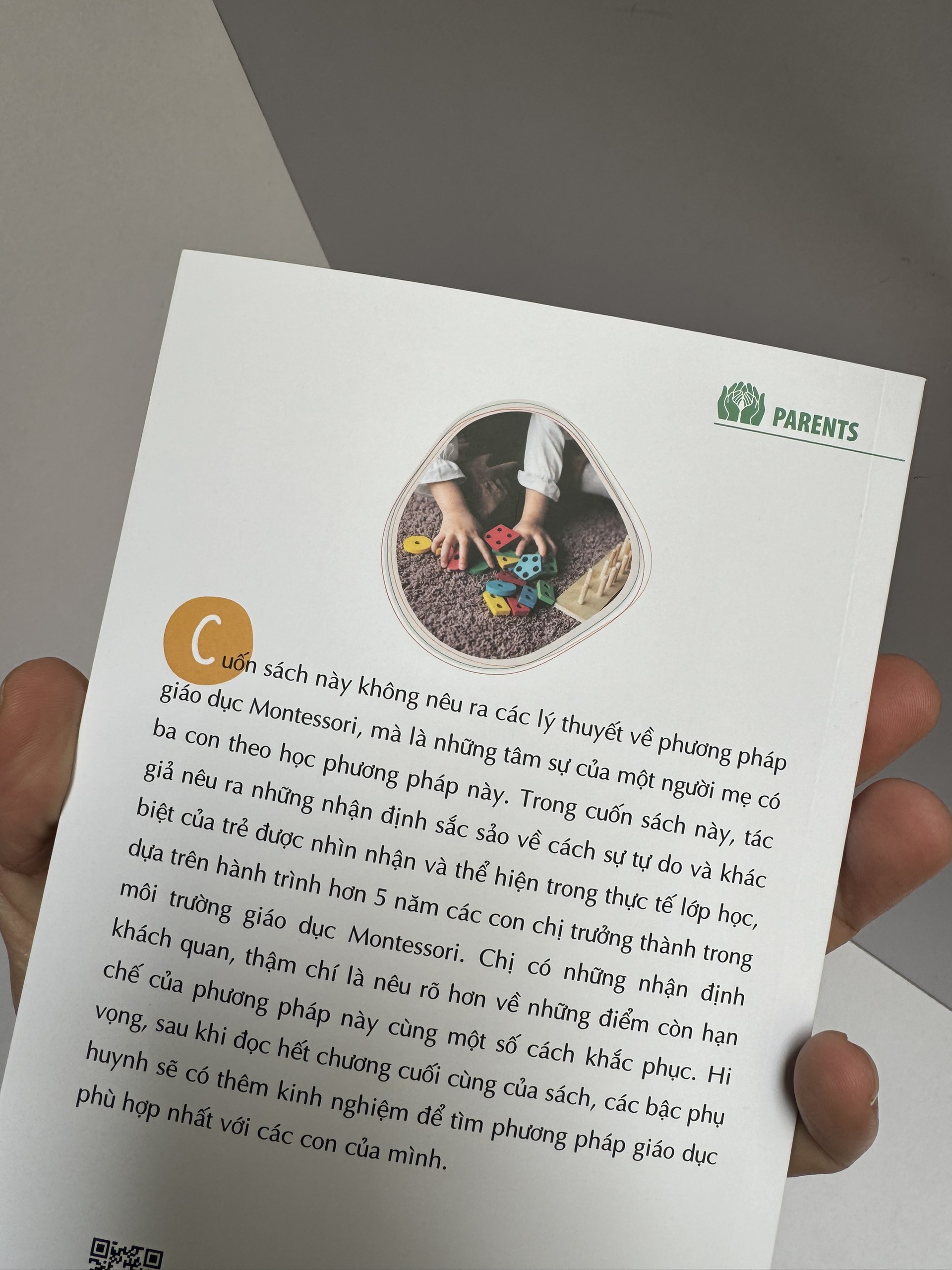 LÀM PHỤ HUYNH CỦA TRẺ MONTESSORI - Mẹ 3A (Nguyễn Hoàng Kim Thảo) - Thái Hà Books - NXB Công Thương.